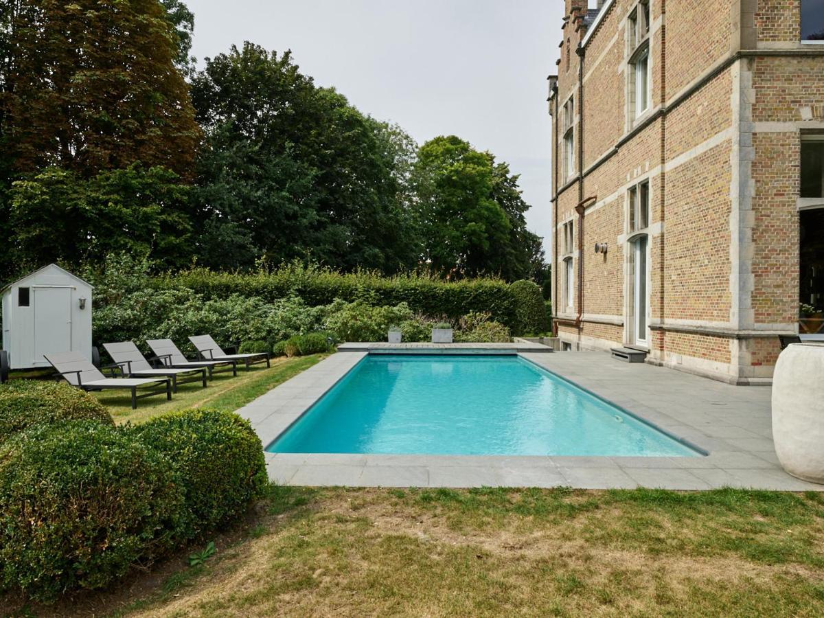 Boutique Hotel Ter Wallen Izegem Exterior foto
